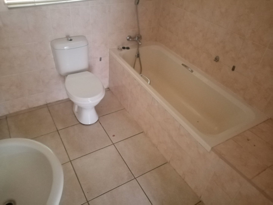 3 Bedroom Property for Sale in Mandela View Free State